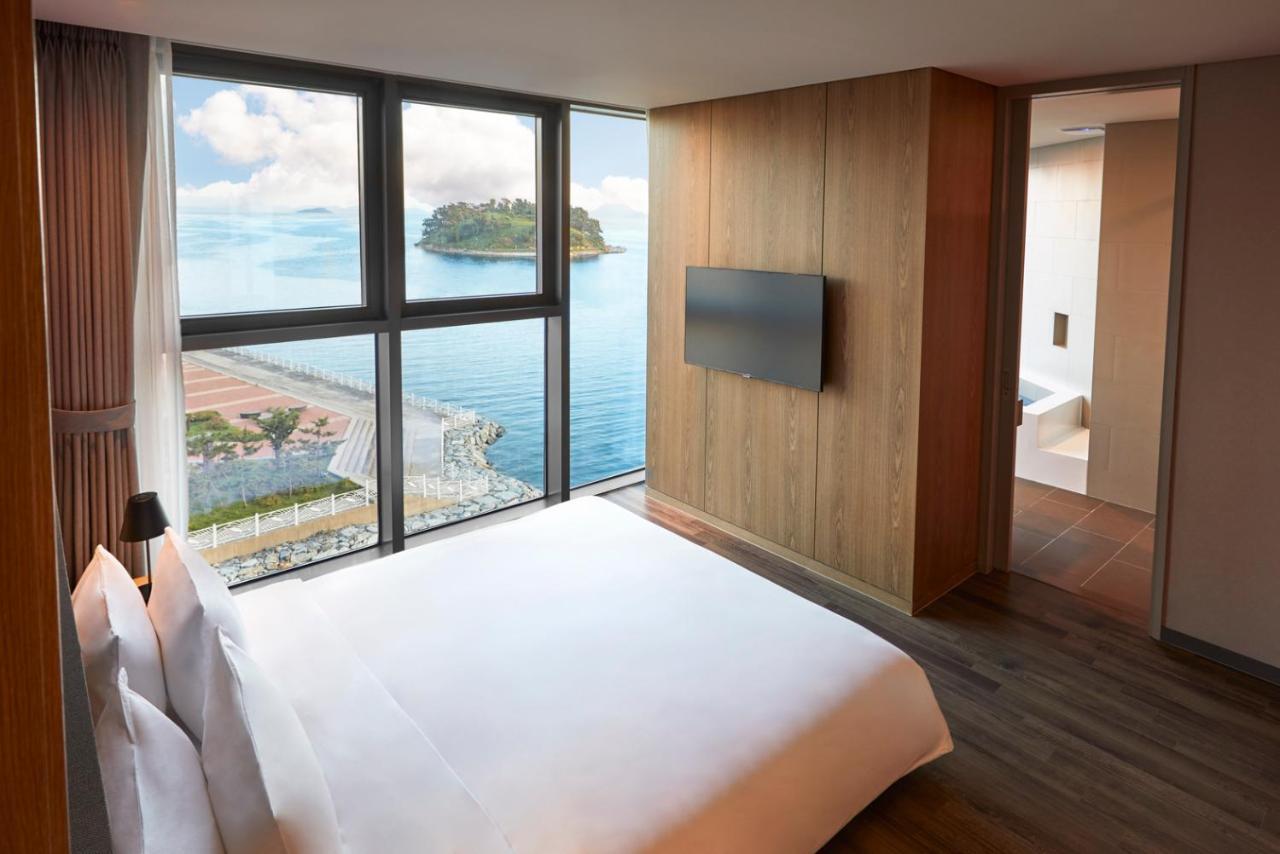 Yeosu Belle Mer Bagian luar foto